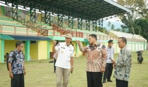 Ketua PHBI Bersama Pengurus Tinjau Kesiapan Lapangan Gumarang Batusangkar Untuk Salat Idul Fitri