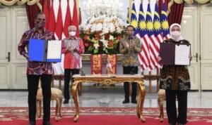 Hari Ini PM Malaysia ke Indonesia, Sepakati MoU Perlindungan PMI di Malaysia