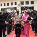 Pedang Pora Sambut AKBP Dwi Prasetyo Wibowo di Polres Padangsidimpuan