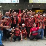 Jelang Buka Puasa, PAC PP DK Perumnas Simalingkar Berbagi 300 Takjil