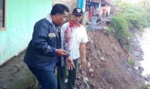 Longsor di Purwakarta, Puluhan Warga Desa Sukajadi Dievakuasi