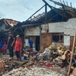 Diduga Korsleting Listrik, Rumah Warga Adiarsa Timur Terbakar