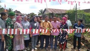 Resmikan Proyek, Camat Payaraman Minta Jajaran Berinovasi