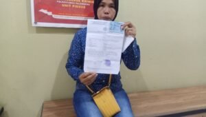 Anak Belum Pulih Sakit, Ibu Ini Datangi Polisi Minta Keadilan