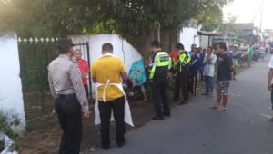 Diduga Pengaruh Miras, Laka Lantas Tunggal di Tulungagung, Pengendara Motor Tak Dikenal Meninggal Ditempat
