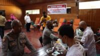 Polres Raja Ampat – UTD PMI Gelar Bakti Kesehatan Donor Darah Sambut HUT Bhayangkara ke-76