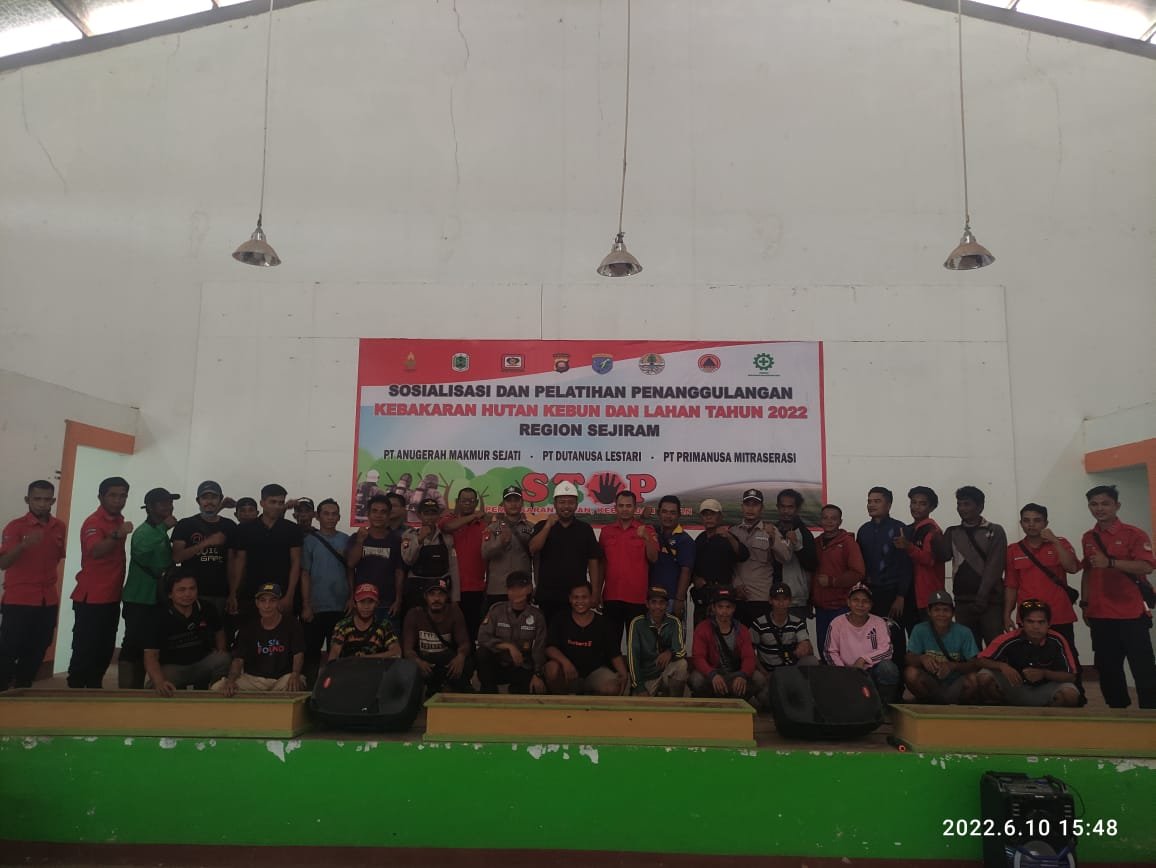Tiga Perusahaan Sawit Region Sejiram Latih Masyarakat Kendalikan Karhutlabun