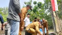 Peletakan Batu Pertama Jalan Tembusan Desa ke Lokasi SMKN 1 Rejotangan, Ini Harapan Bupati Tulungagung