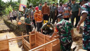 Danrem 041/Gamas Hadiri Peletakan Batu Pertama Optimasi Lahan Sawah