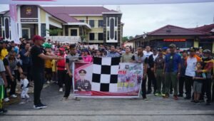 Hari Bhayangkara ke-76, Polres Kapuas Hulu Laksanakan Olahraga Bersama 