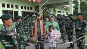 Batalyon Infanteri Raider Khusus 644/Wls Lepas Letkol Inf Ari Sunu