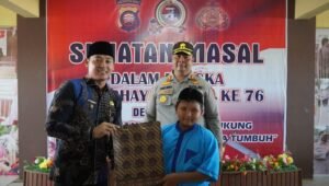 Tinjau Sunatan Massal di Polres Kapuas Hulu, Wabup Wahyudi Hidayat: Saya Senang