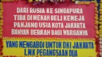 HUT Kota Jakarta, 102 Karangan Bunga Hiasi Bundaran La Piazza Kelapa Gading Jakut