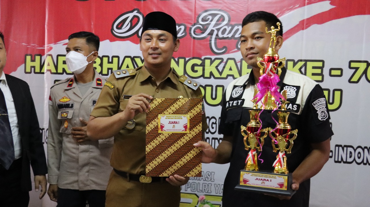 Berikut Juara Bola Voli Hari Bhayangkara ke 76 Polres Kapuas Hulu