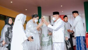 Bobby Nasution dan Gubsu Shalat Idul Adha Bersama di Lapangan Gajah Mada