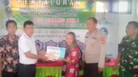 Salurkan BLT DD, Pemdes Limbang Jaya I Utamakan Warga Lanjut Usia