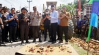 Wujudkan OKU Timur Maju Lebih Mulia, Enos Launching Pembangunan Infrastruktur