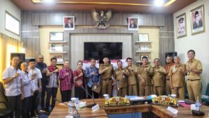 Wabup Kapuas Hulu Pimpin RUPS-LB Terkait Direksi PT Uncak Kapuas Mandiri