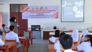 Polwan Polres Labuhanbatu Ajak Pelajar untuk Cerdas dan Aman Bermedsos