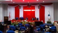 Ketua DPRD Lahat Pimpin Sidang Paripurna, Mendengarkan Pidato Kenegaraan Presiden Republik Indonesia
