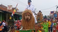 Warga Palumbonsari Meriahkan HUT RI dengan Karnaval