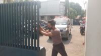 Karyawan Gudang Rokok Diduga Bunuh Diri, Security Larang Wartawan Masuk