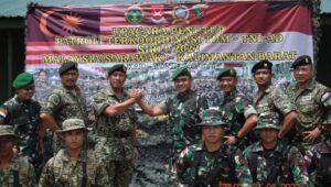 Danrem 121/Abw bersama Panglima 3 Brigade TDM Pimpin Upacara Penutupan Patkor Seri-1 Tahun 2022