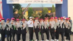 Meriahkan HUT RI, DWP Disdukbud Ogan Ilir Ikut Gerak Jalan