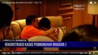 Saat Rekonstruksi Kasus Brigadir J, Ferdy Sambo Peluk Erat Putri Candrawathi Saat Lakukan Reka Adegan Berpelukan