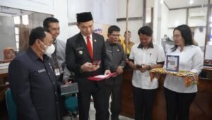 Bupati Kapuas Hulu Hadiri Launching QRIS Pembayaran Pajak