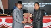 Pemprov Sulbar Serahkan Raperda APBD Perubahan 2022