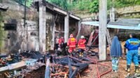Jelang Subuh, Ruang Produksi Perajin Alat Dapur di Tulungagung Ludes Terbakar