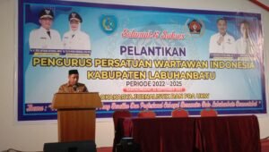 Lokakarya dan Pra UKW PWI Labuhanbatu Resmi Dibuka