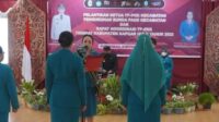 Ketua TP PKK Kapuas Hulu Lantik Pengurus Kecamatan