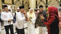 Bareng Istri, Pj Bupati Apriyadi Hadiri Maulid Nabi di Masjid Raya Abdul Kadim