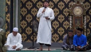 Wabup Kapuas Hulu Hadiri Peringatan Maulid Nabi Muhammad SAW 1444 H di Masjid Besar Darussalam