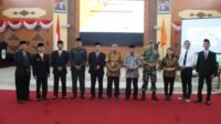 Sekda Kapuas Hulu Hadiri Pelantikan Panwaslu Kecamatan