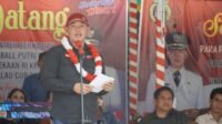Wabup Kapuas Hulu Tutup Latihan Berhadiah Final Sepak Bola Desa Kerangan Panjang