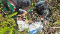 Satgas Pamtas RI-Malaysia Yonarmed 19/105 Trk Bogani Amankan Puluhan Botol Miras di Jalan Tikus Perbatasan