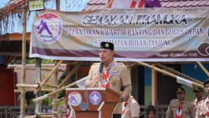 Wabup Kapuas Hulu Lantik Kwarran sekaligus Tutup Perjusami di Boyan Tanjung