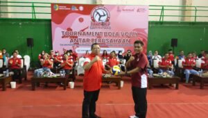 Buka Turnamen Bola Voli Naker Cup 2022, Ini Harapan Bupati Tulungagung
