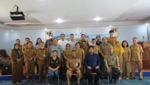 Sekda Kapuas Hulu Buka Acara Pertemuan Forum Ini