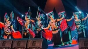 Disparbud Mamuju Komitmen Kembangkan Seni dan Budaya