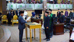 C Kawarius Efendi Resmi Dilantik Sebagai PAW Sisa Masa Jabatan 2019-2024