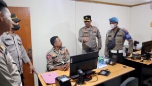 Mendadak Wakapolres Fakfak Sidak Ruang Pelayanan Publik, Ini Tujuannya