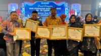 Puncak Peringatan HKN ke-58 di Banyuwangi, Pemkab Tulungagung Raih 3 Penghargaan Bidang Kesehatan