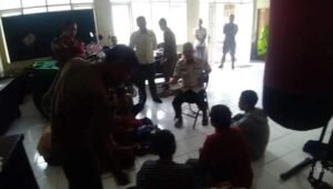 Pesta Miras Pelajar Diobrak Abrik Sat Pol PP