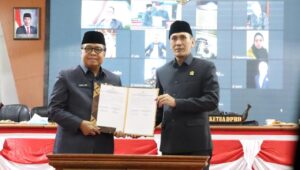 Pemprov Bersama DPRD Sulbar Setujui RAPBD 2023, Ini Jumlahnya