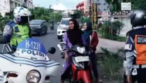 Edukasi Masyarakat Melintas di KTL, Satlantas Polres Prabumulih Lakukan Ini