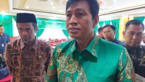 Bupati Batanghari Minta Dinkes Cek Peredaran Obat Sirup dan Patuhi Imbauan Kemenkes